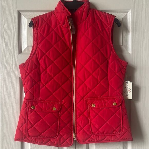 St. John’s Bay Red Quilted Vest! - Picture 8 of 8